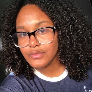 Meet your Posher, Arianna